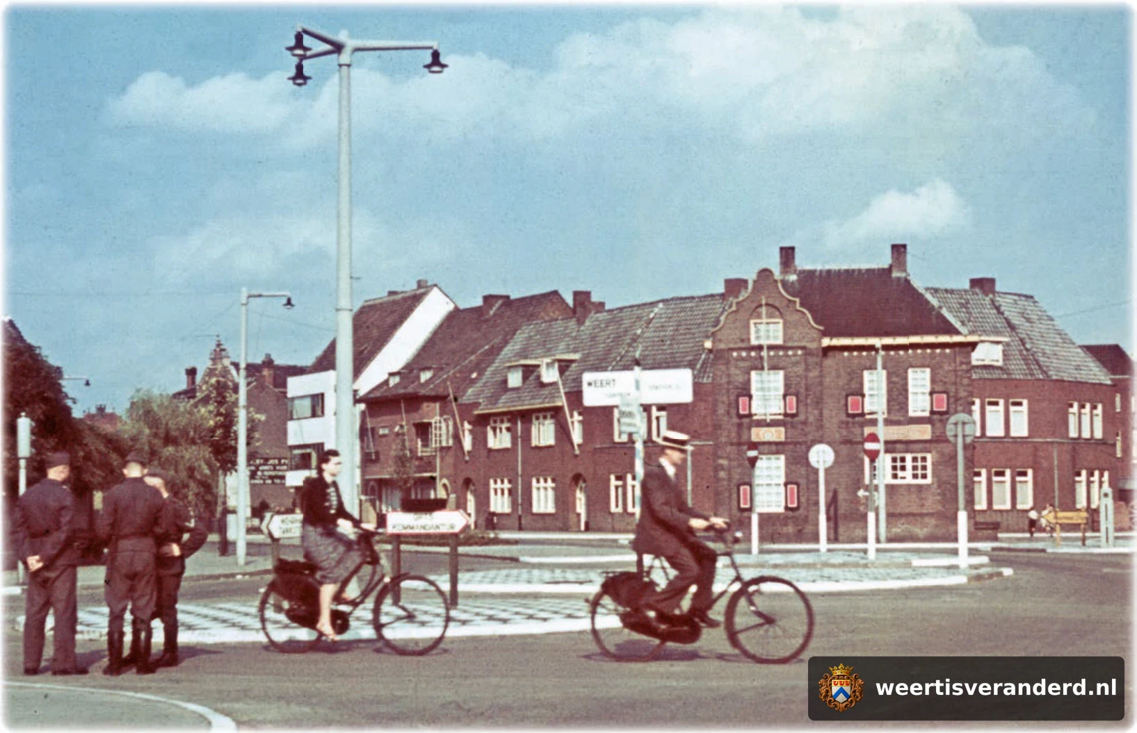 Het Julianaplein wordt Trompplein