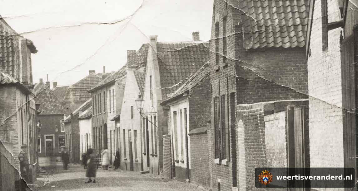 Hogesteenweg vanuit de Oelemarkt (1950)