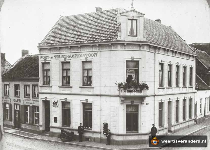 Post- en telegraafkantoor op de hoek Maasstraat en Langstraat (circa 1925)