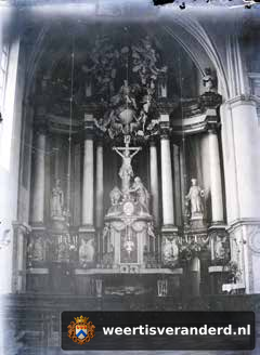 Het eucharistiealtaar van de Martinuskerk (jaar onbekend)