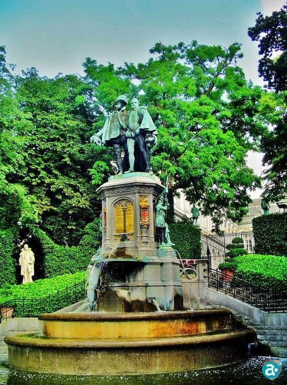 Standbeeld van Egmond en De Montmorency op de, Kleine Zavel in Brussel