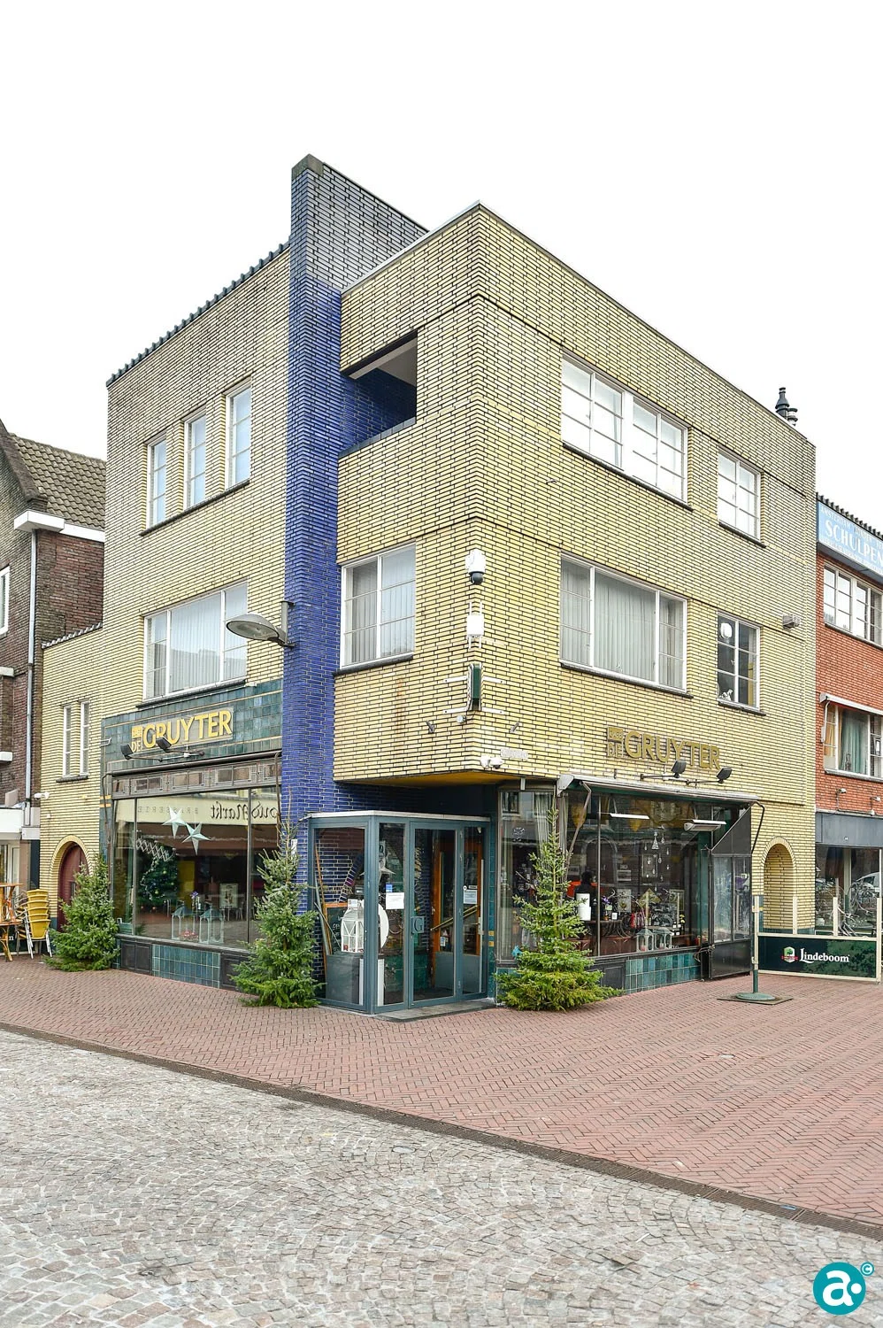 Korenmarkt 1-2
