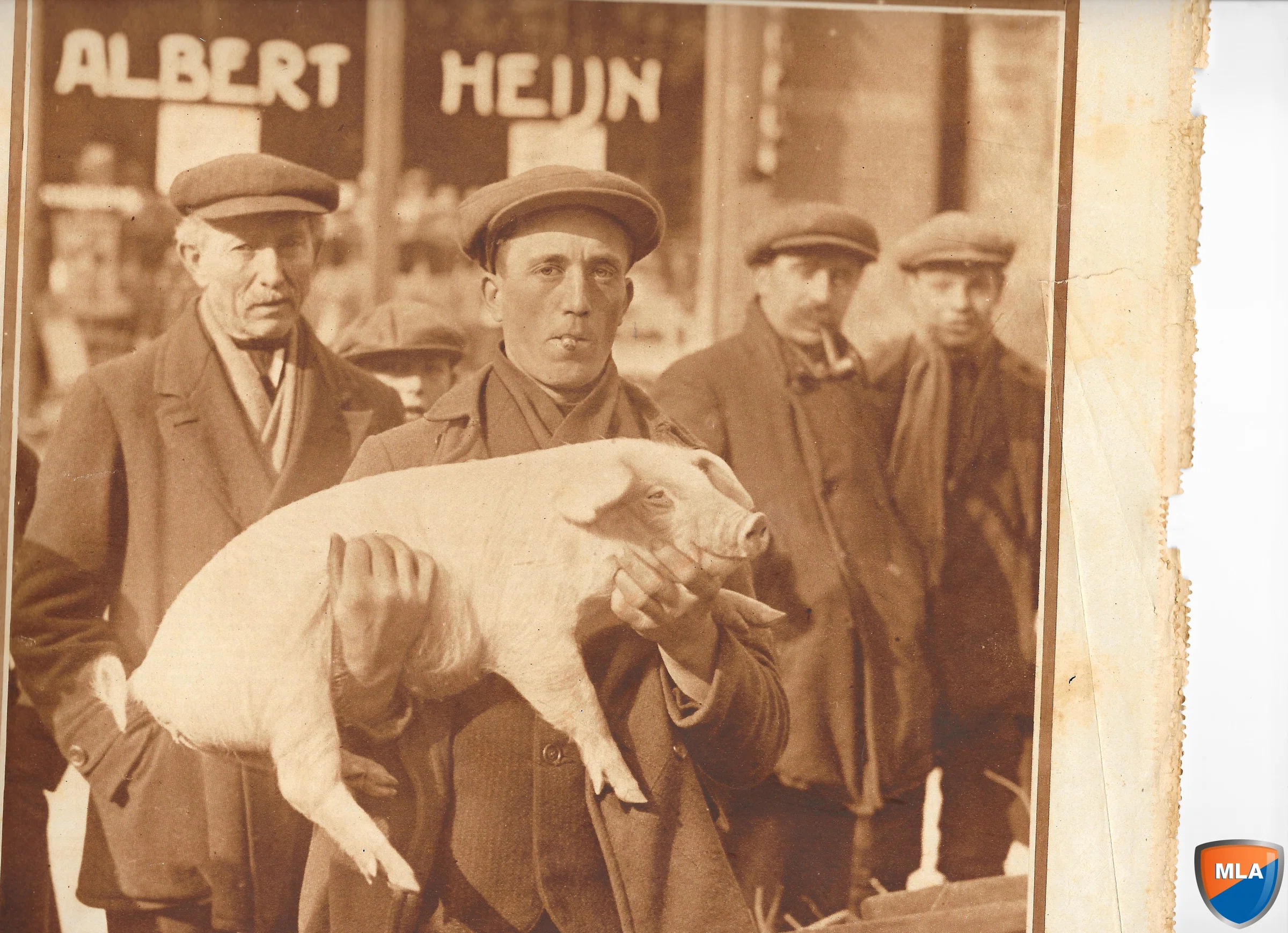 Foto oet “Limburg in beeld”1928 ”Ich heb ’n bag gekochtj!”