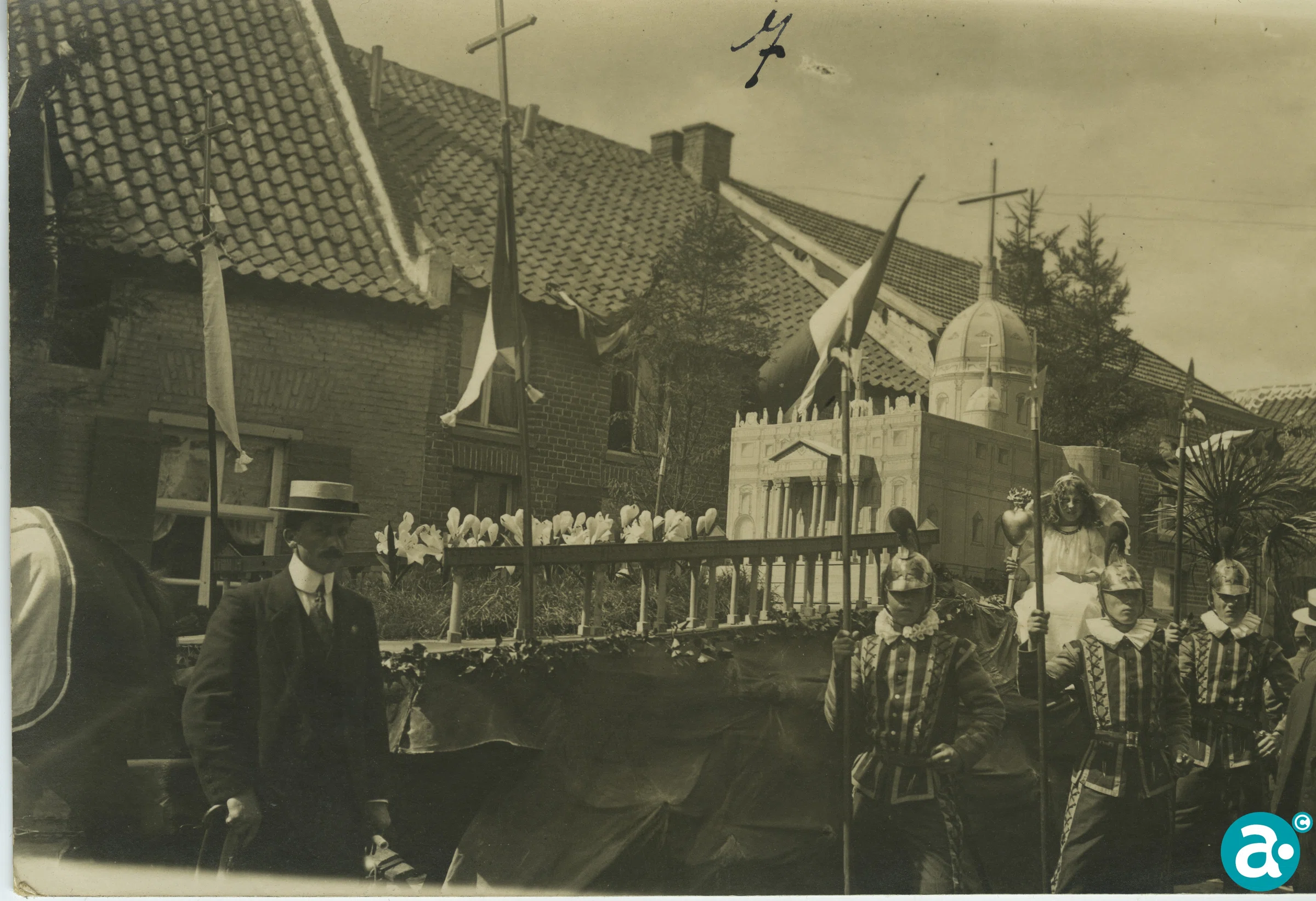 processie 'Gouden jubileum Martelaren van Gorcum'