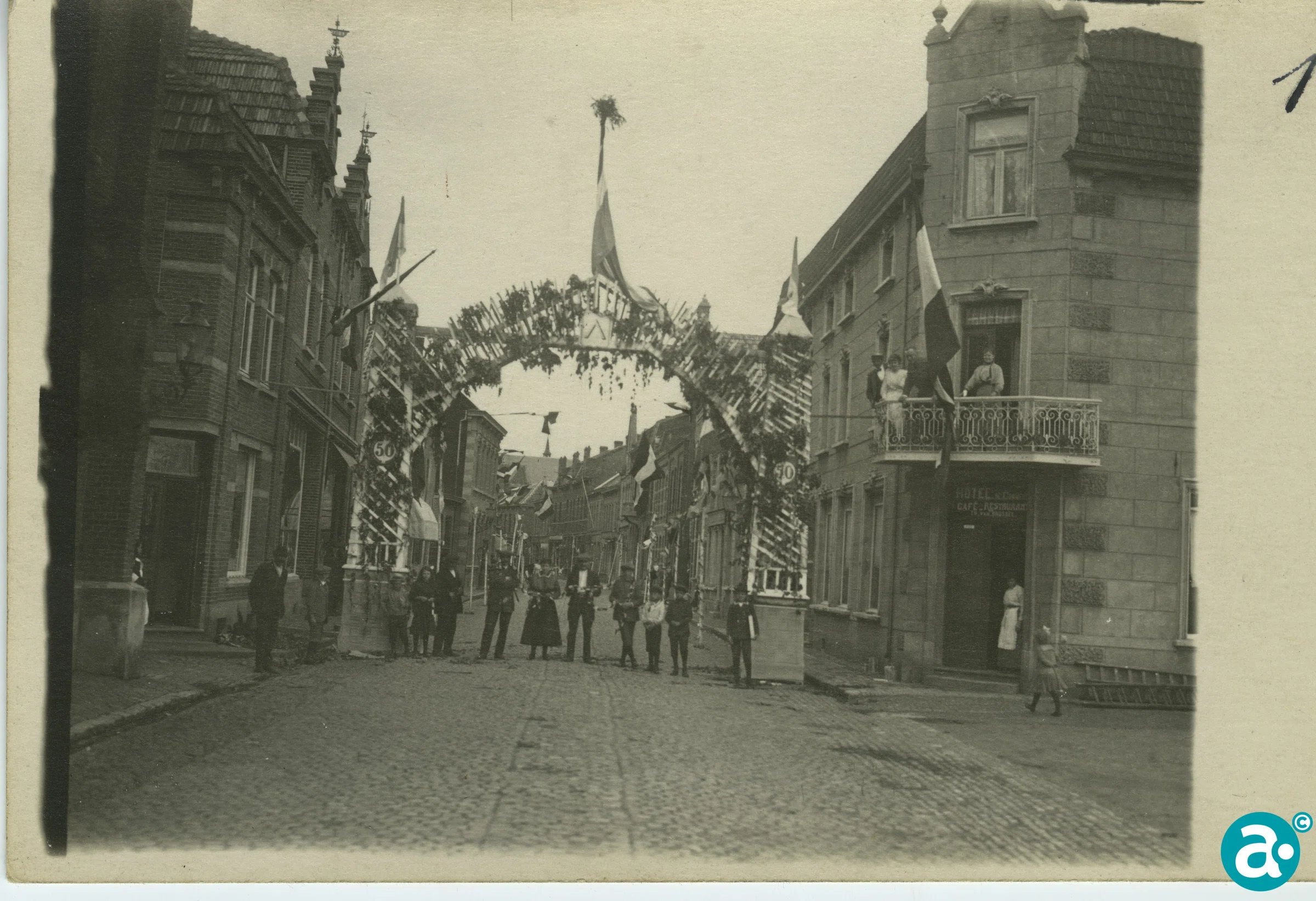 processie 'Gouden jubileum Martelaren van Gorcum'
