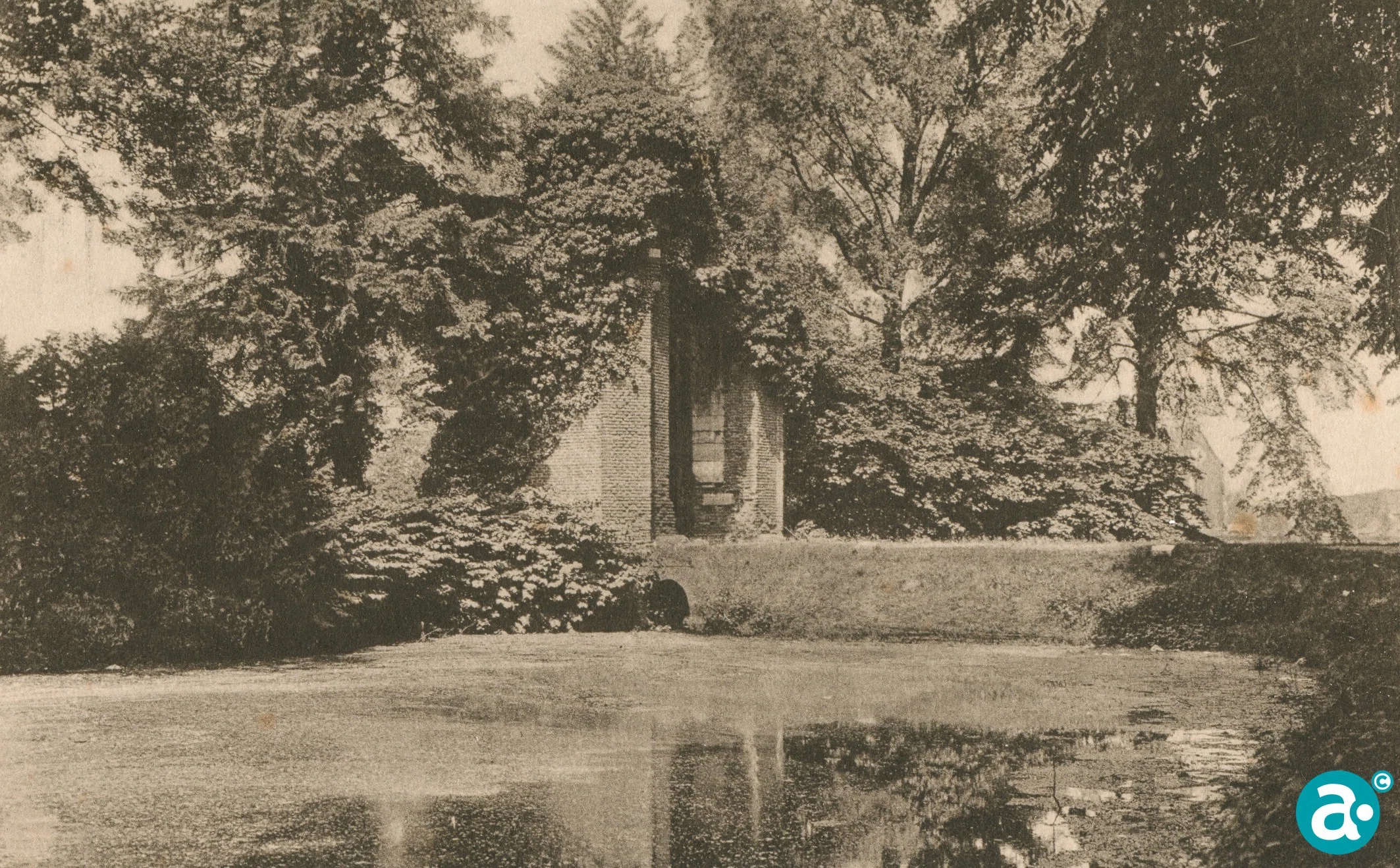 ruïne Kasteelspoort