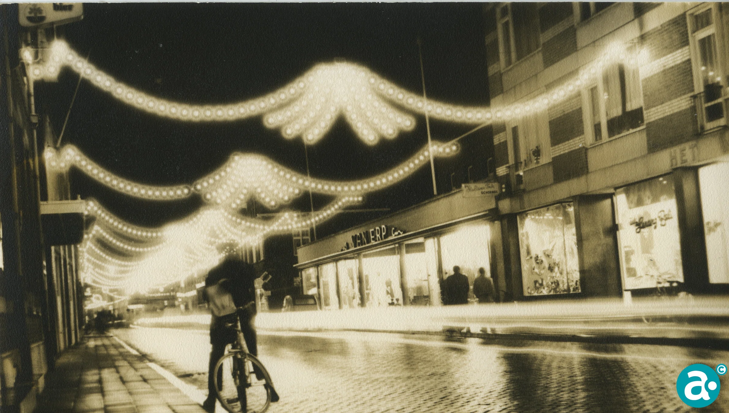 Feestverlichting Stationsstraat