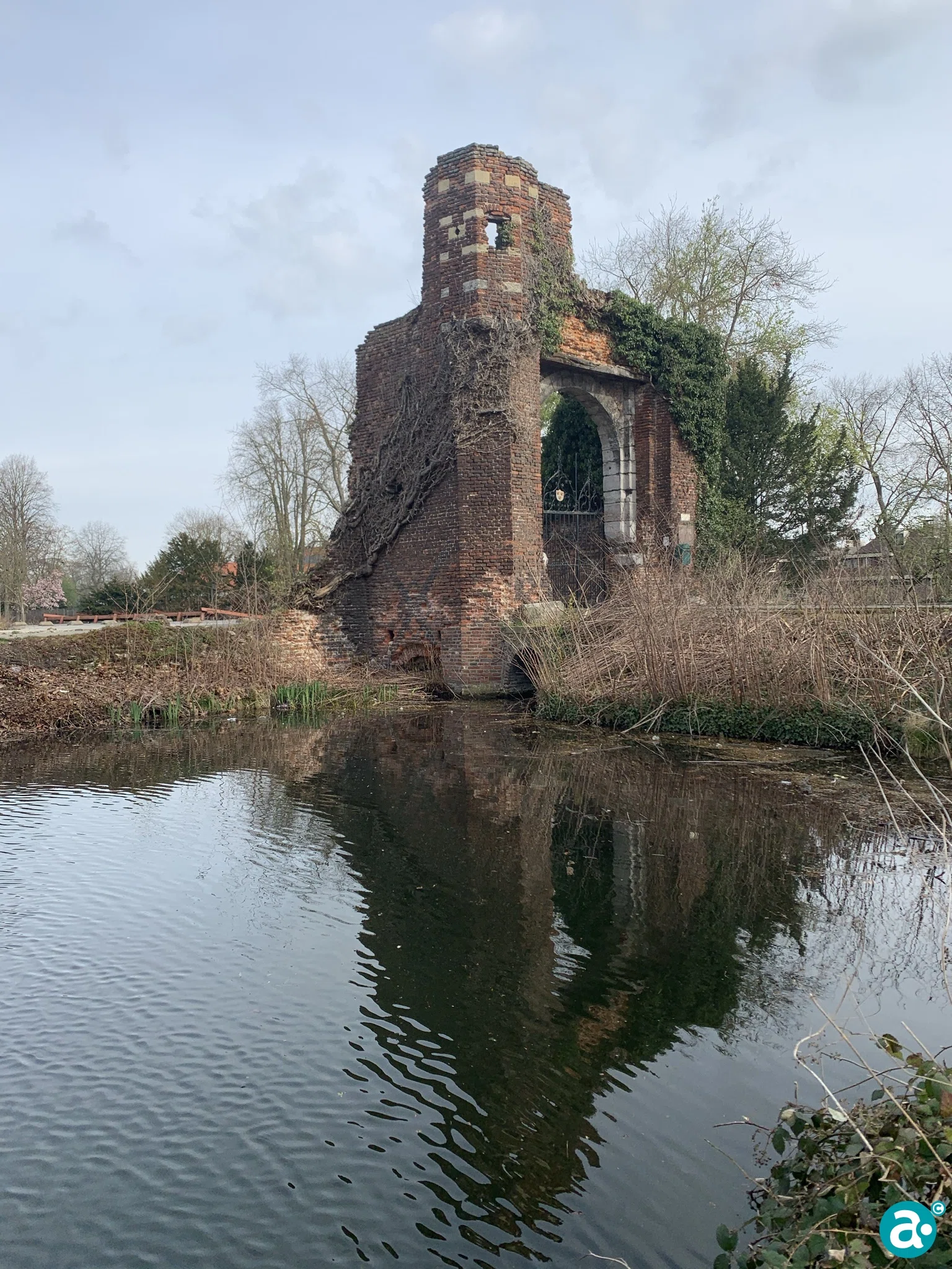 Het maalkruis van kasteel de Nijenborgh