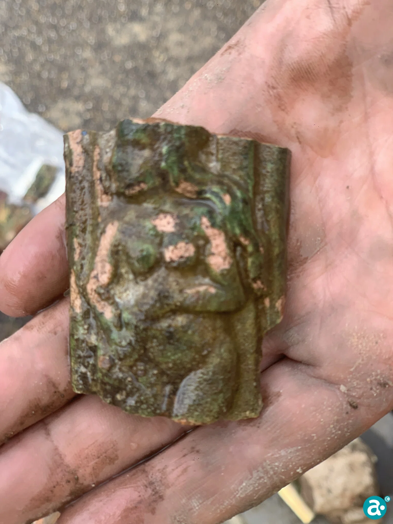 Erotische afbeeldingen op de kachel van de graven van Horne