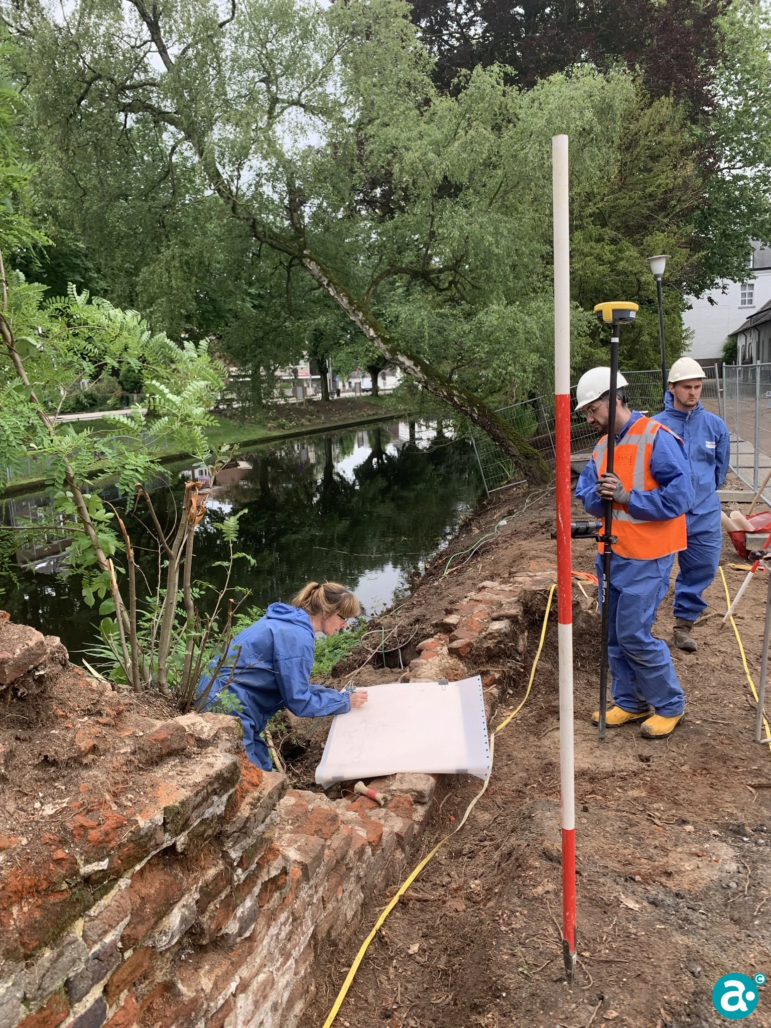 Erotische afbeeldingen op de kachel van de graven van Horne