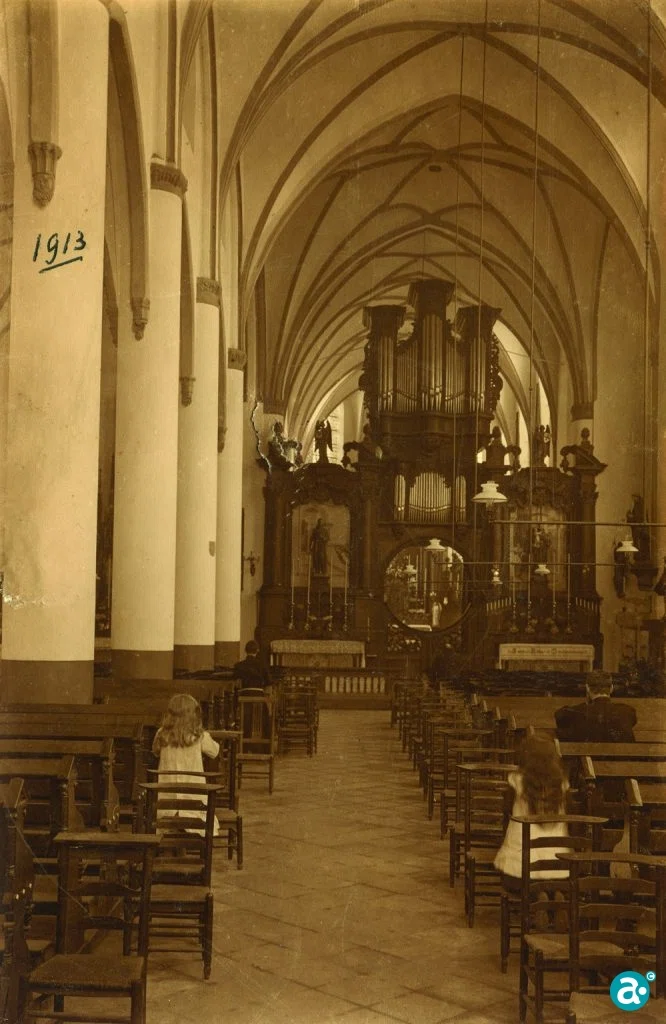 1913_ paterskerk_intrerieur