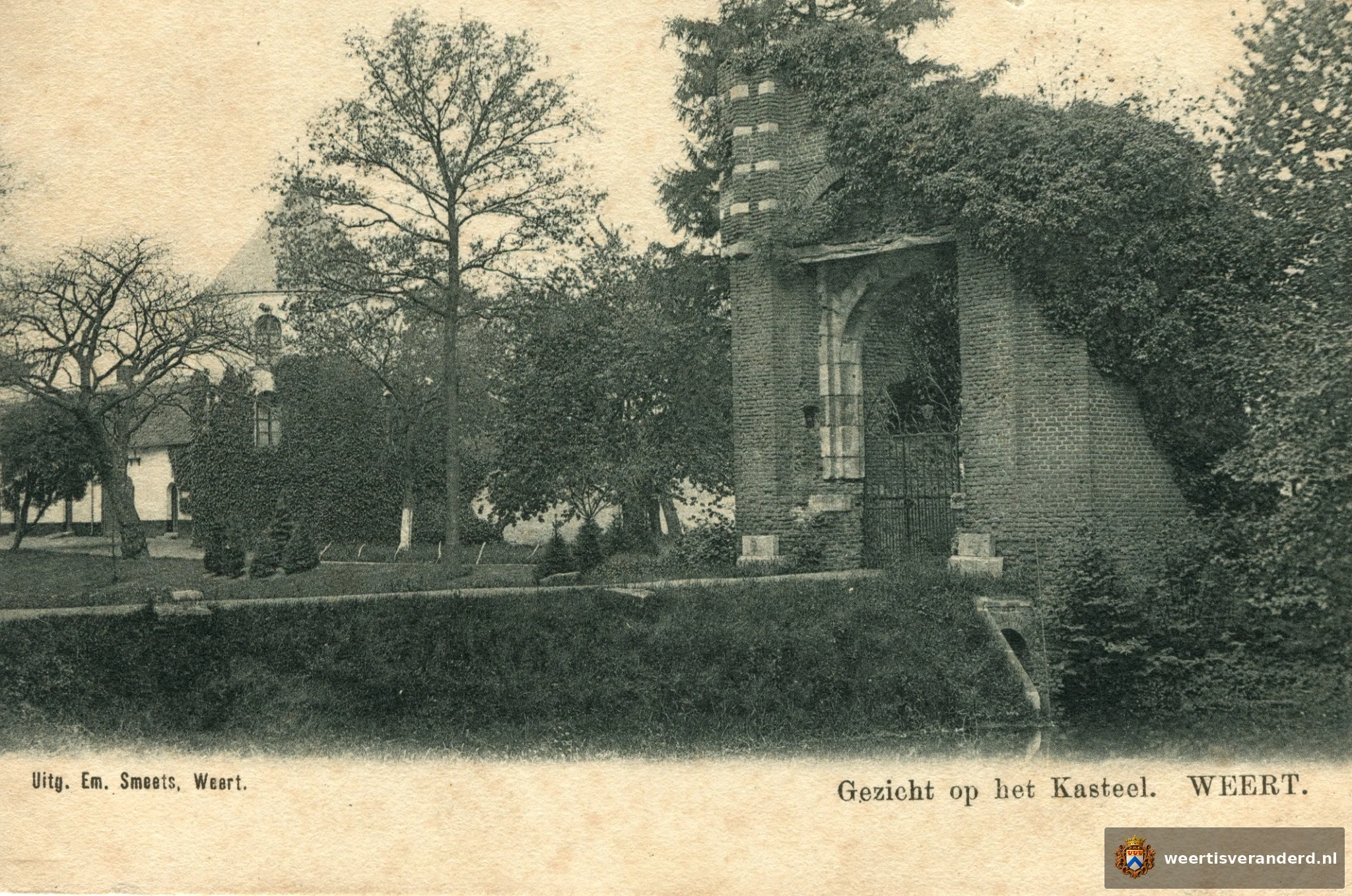 Kasteelpoort en kasteeltoren