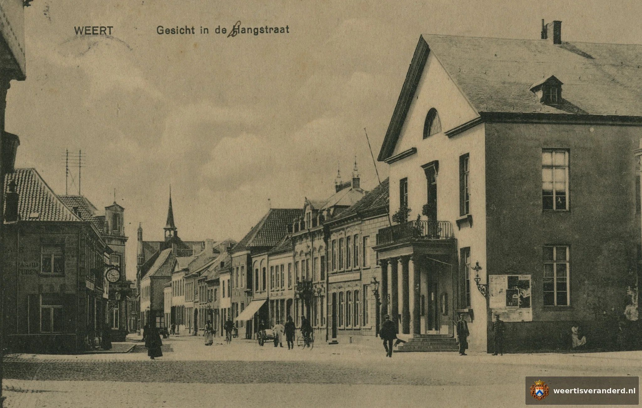 Gezicht op de Langstraat