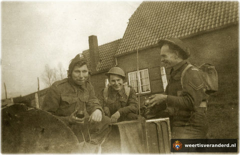 Telegrafisten bij het huis van Zjeng Korsten