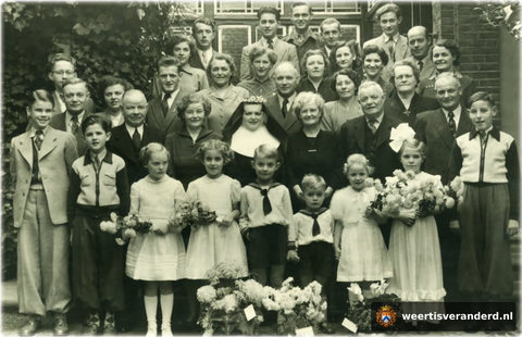 Zuster Martha Verstraeten met haar familie