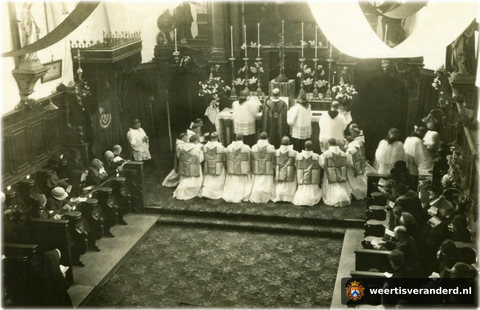 Priesterwijdingen in de Paterskerk