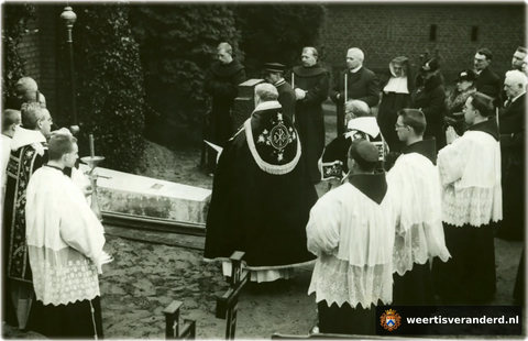 Begrafenis van pater Bernardius Klumper