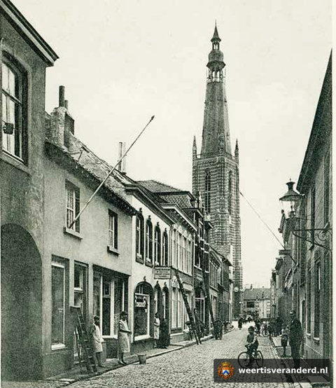 De Beekstraat in 1920 (1920)