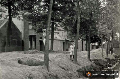 Stadsgracht bij het magazijn van Hermans (1925)