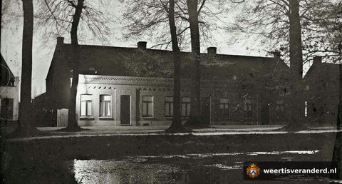 Verdwenen woonhuizen aan de Kasteelswal (1930)