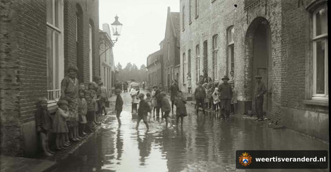 Wateroverlast in het Morregat (circa 1930)