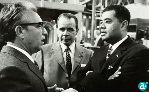 Rechts minister Boy Rozendal
 - GAW Beeldbank 5344
