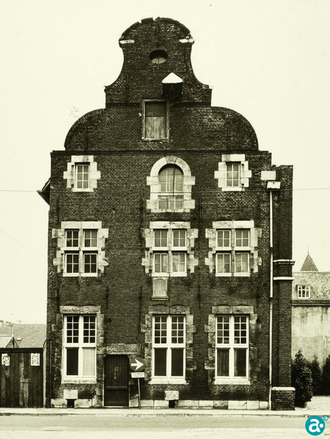 De Munt medio 1970 voorheen 'De Keizer' - GAW Beeldbank 2157