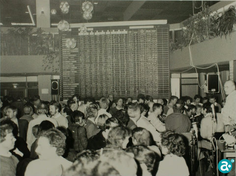 Uitslag verkiezingen 1986
stadhuis - GAW Beeldbank A2840