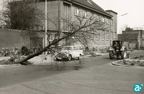 ULO St. Eduarus Emmasingel - GAW Beeldbank L135