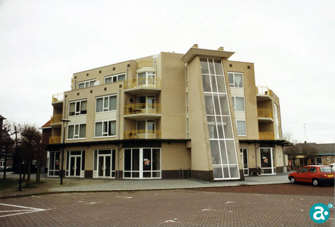 Kerkplein Stramproy - GAW Beeldbank RO.15.656