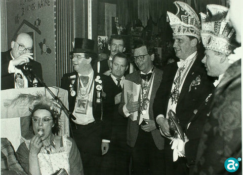 Speciale Lambieck voor D'n Uul in Roermond, v.l.n.r. Vincent van den Berg en Frits Weerts -
 GAW Beeldbank A6457 Foto Vincent van den Berg