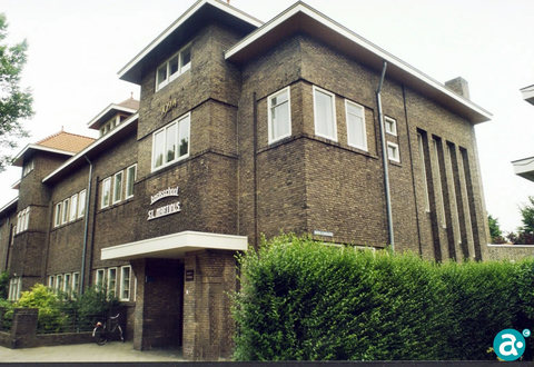 St. Martinusschool aan de Emmasingel voorheen Hieronymuswal - GAW Beeldbank RO.12.486