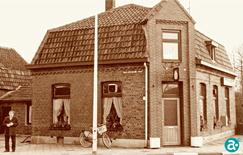 Foto: Kefee Jilissen in 1965. Uit: Weert is veranderd.