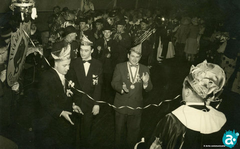 1950_img003 A