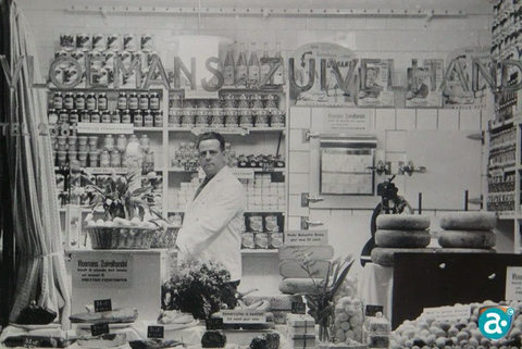 Anton Vloemans in ziêne zuûvelhândel