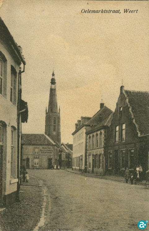 Oelemarkt met de Lange Jan