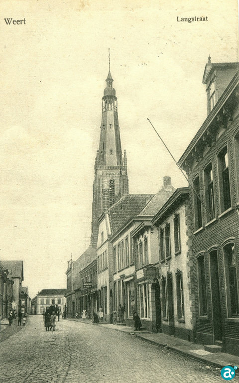 Langstraat met de Lange Jan