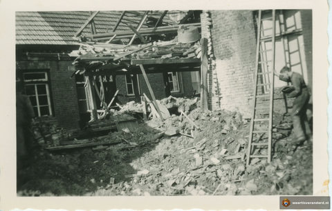 Brisantbom valt op woonhuis Nies