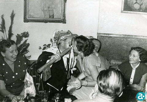 1953_img002 A