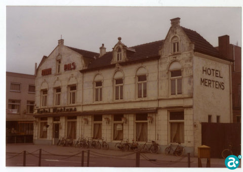 Het hotel van de familie Mertens.