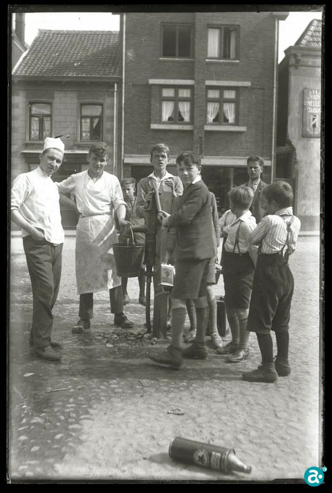 Stadspomp op de Markt uit de collectie Argus